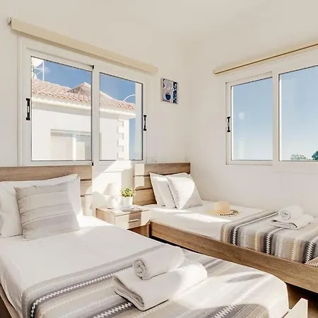 Lemon Tree Villa *