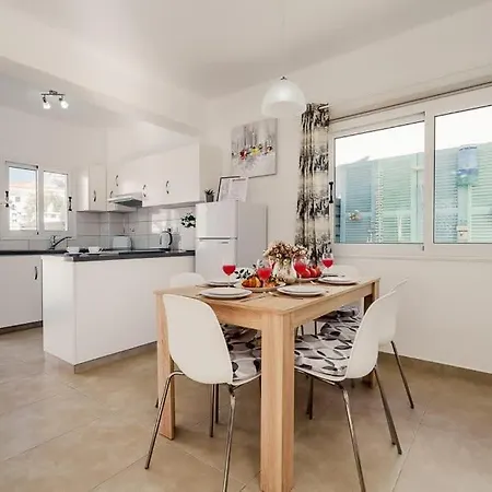 Lemon Tree Villa